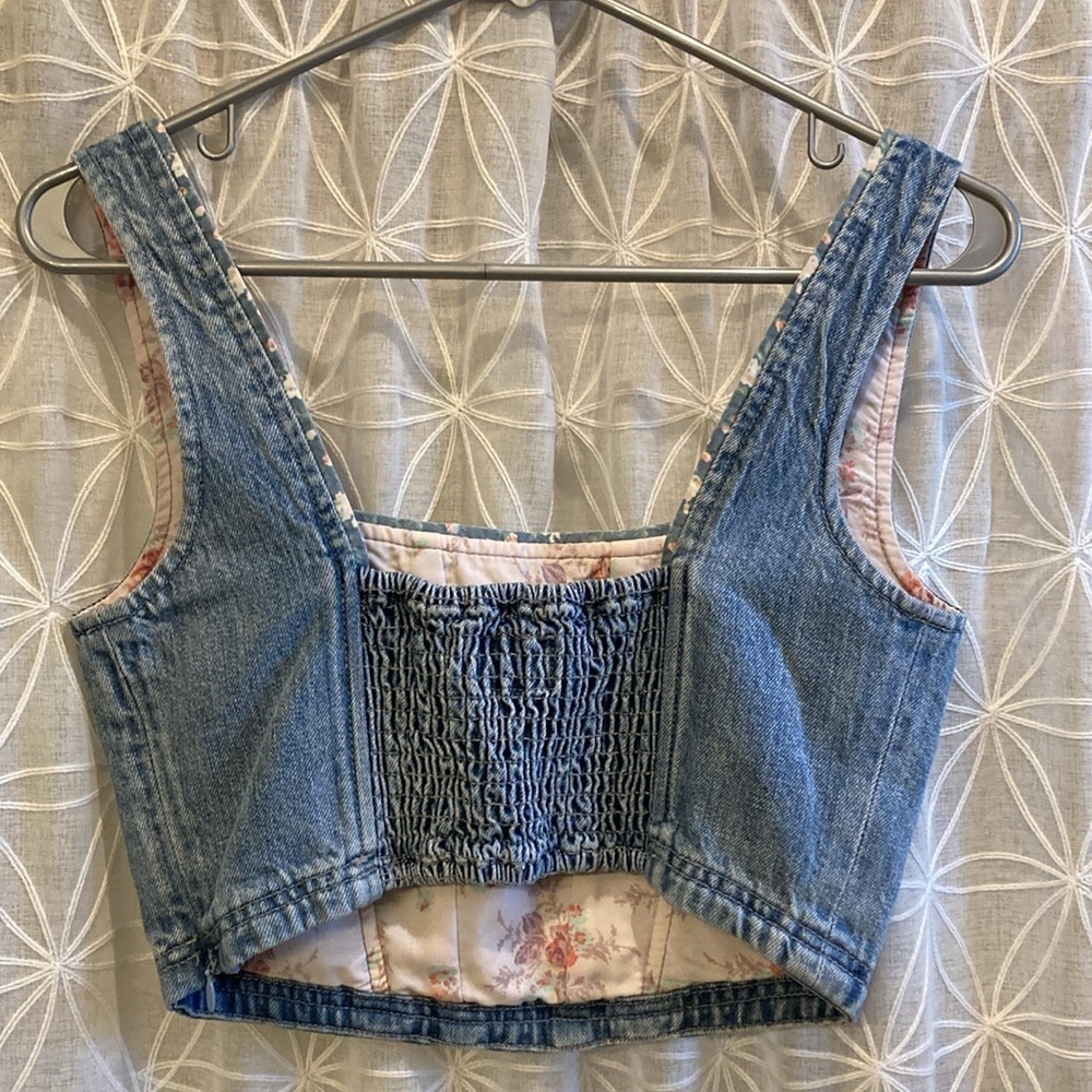 Lucky Brand Denim Crop Tank Top - Picture 2 of 10